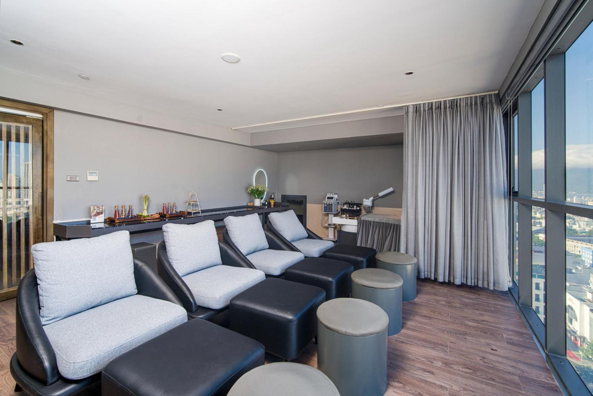 Luxtery Hotel & Spa Ντα Νανγκ Εξωτερικό φωτογραφία