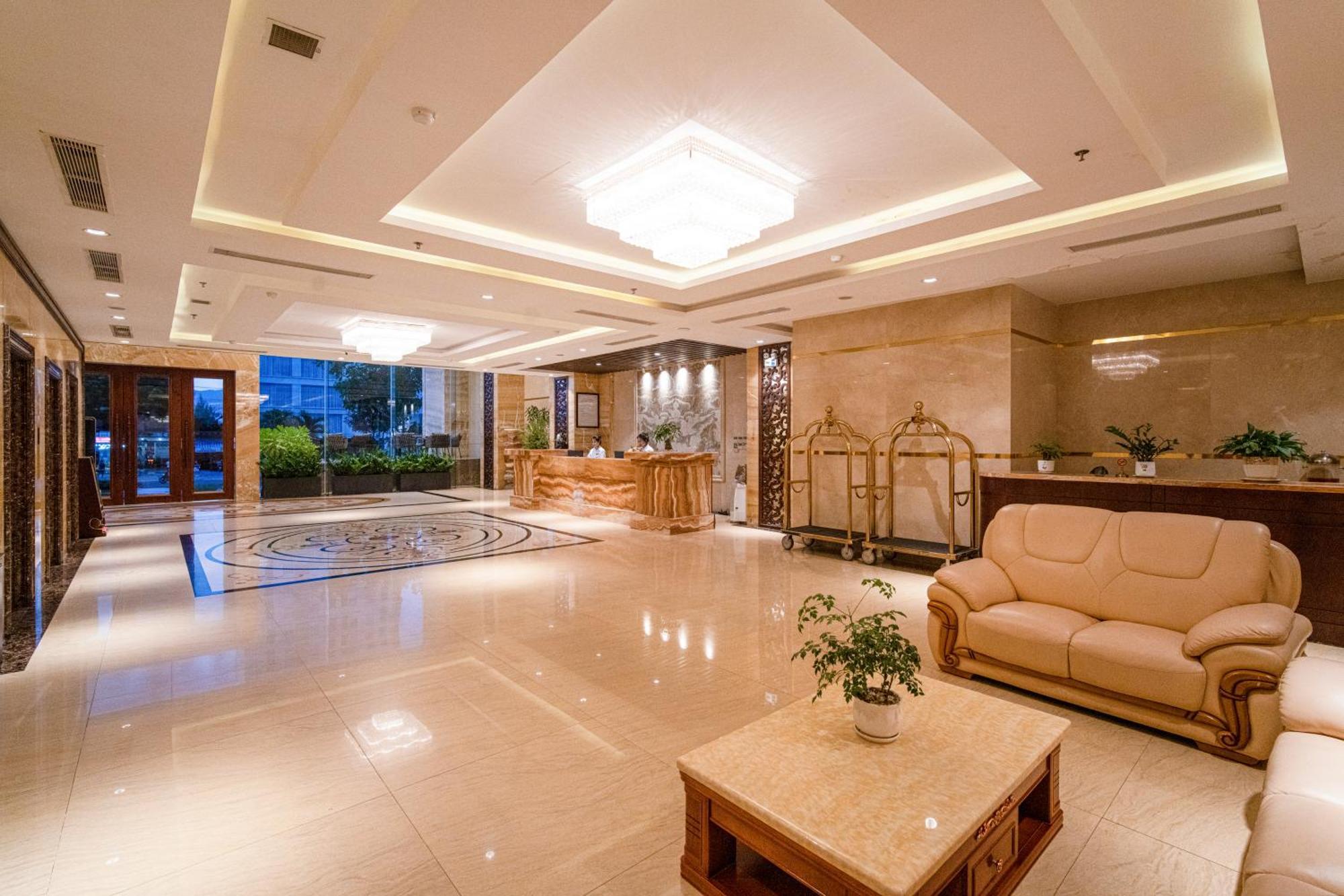 Luxtery Hotel & Spa Ντα Νανγκ Εξωτερικό φωτογραφία