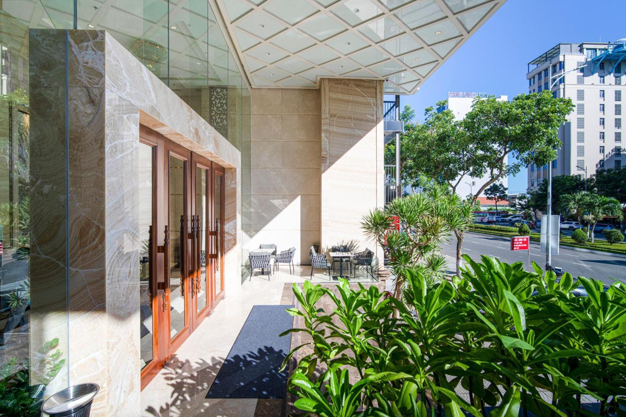 Luxtery Hotel & Spa Ντα Νανγκ Εξωτερικό φωτογραφία